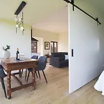Casa Del Pozo *