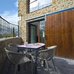Casa Del Pozo *